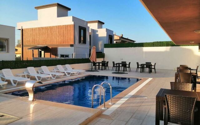 Sunset Akarca Pansiyon