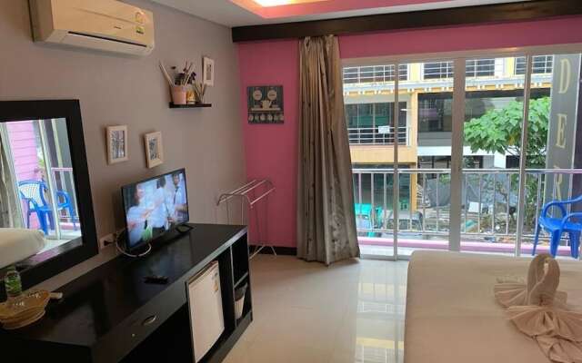 Lavender Patong Hotel