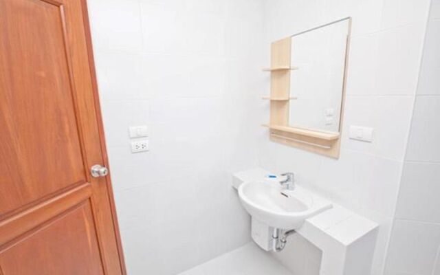 Baan Salin Suites