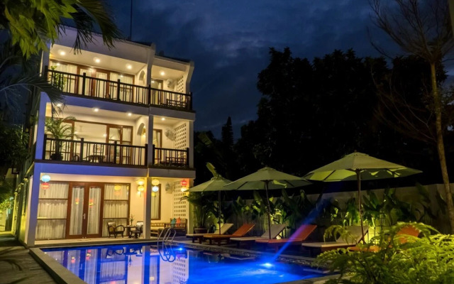 Louis Villa Hoi An