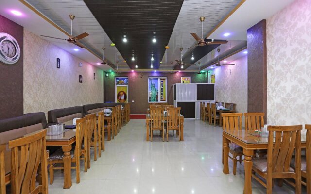 Hotel Sudhir by OYO Rooms