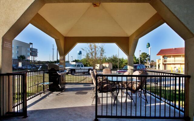 Candlewood Suites Lake Charles - Sulphur by IHG