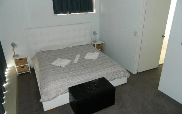 Queensleigh Holiday Apartments