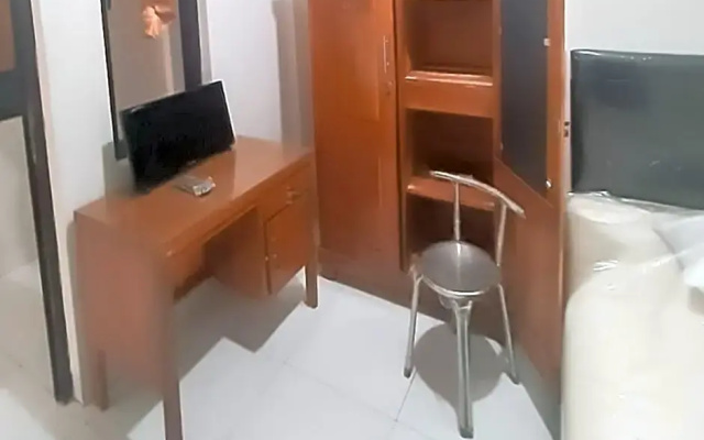 KoolKost Syariah At Colombus Galuh Mas - Minimum Stay 30 nights