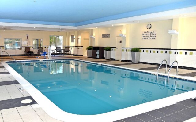 Fairfield Inn & Suites Hartford Airport