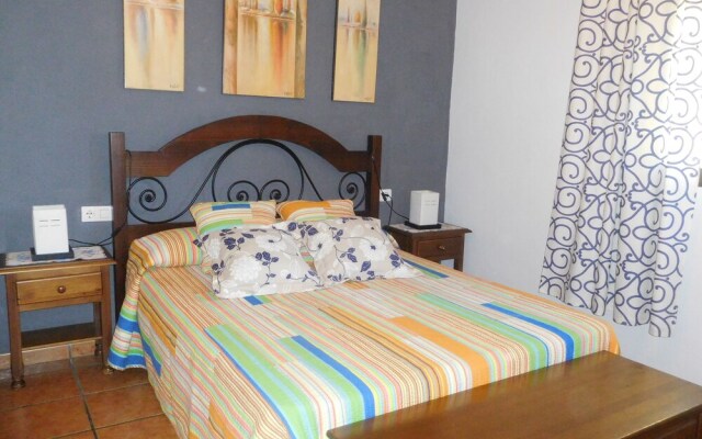 Beautiful Holidayhome With Pool Near the Sierra Nevada