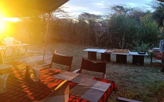 Mara Duma Bush Camp