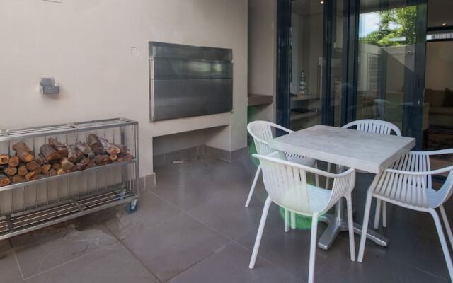 Le Paradis Penthouse Apartment