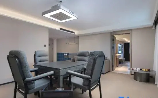 OKDAY Hotel (LUValley, Hunan International Economics University, Changsha)