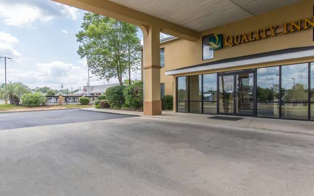 Quality Inn Andalusia