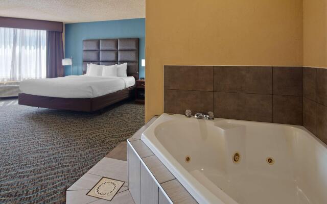 Best Western Holiday Manor