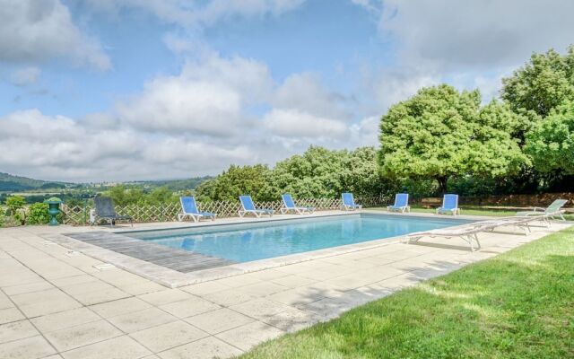 The Awning Housecosy Holiday Home in Rustrel With Swimming Pool