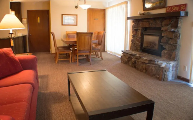 Evergreen by Crested Butte Lodging