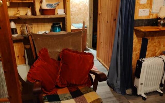 Hippy Shack Cabin, self contained @ Cartmel Aultbea