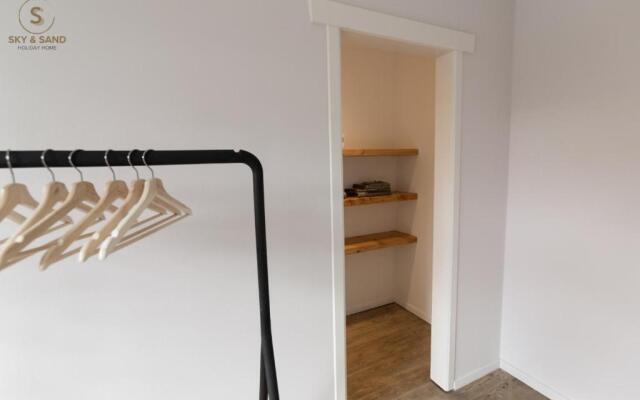 Sky & Sand - Free parking and bikes