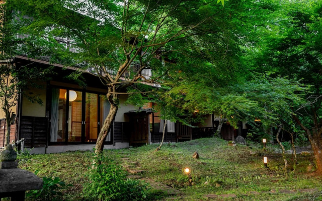 Yamakawa Onsen Kosugian