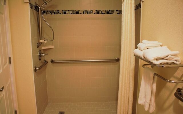 Oregon Trail Inn & Suites