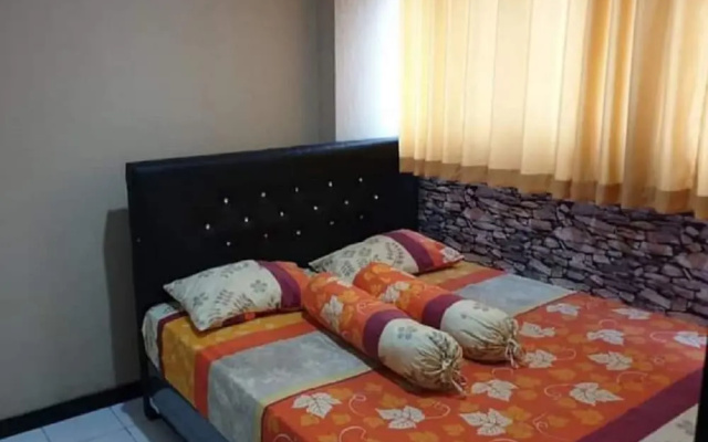 THE ROOMOS Hotel Apartemen – Guest Rooms – Jakarta