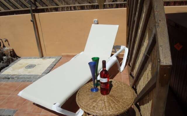 Front Line 3 bed Detached Villa With Jacuzzi