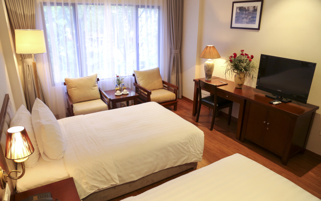 La Passion Classic Hotel – Guest Rooms – Hanoi