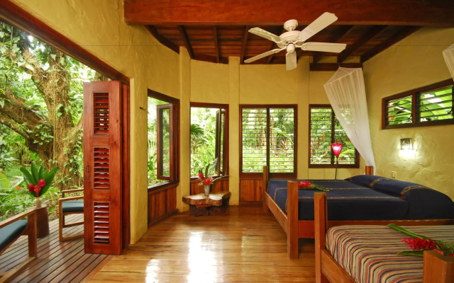 Playa Nicuesa Rainforest Lodge