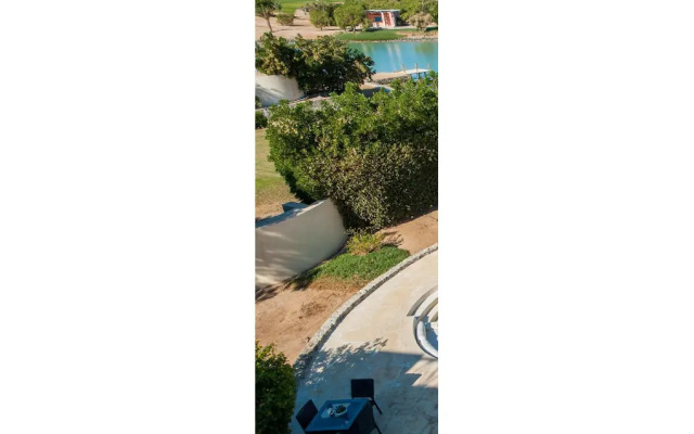 Beachfront El Gouna Villa with Pool - Sabina Y144