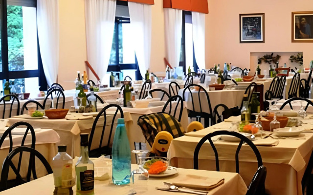 Hotel Dafne