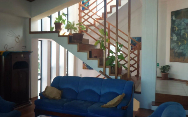 Galapagos House - Hostal