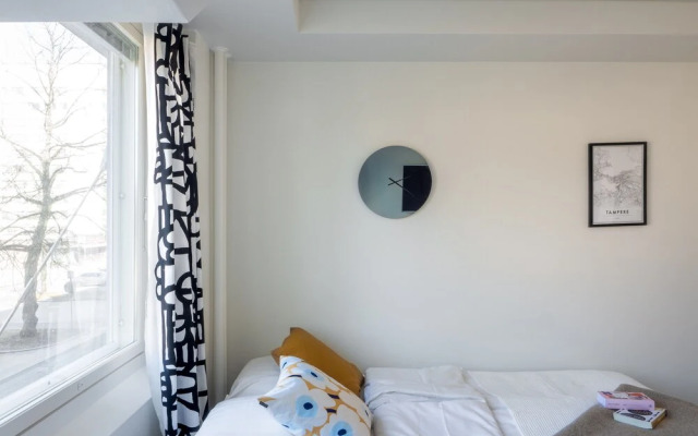 Modern Downtown Studio - "Pikku Ronka" - Hosted by 2ndhomes