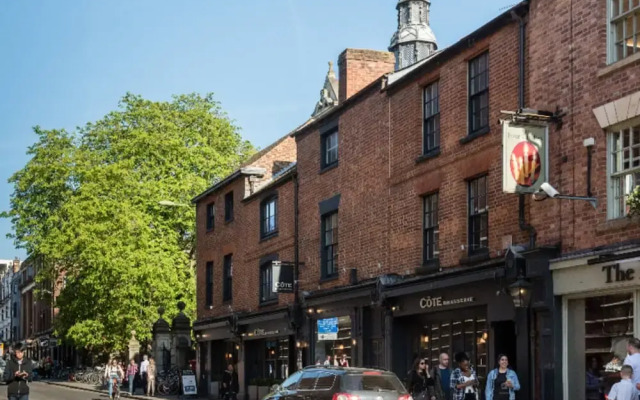 The Historic Gem - Sleek & Central 3bdr Maisonette