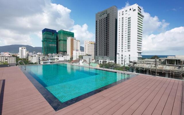 Maple Suite Hotel And Apartment