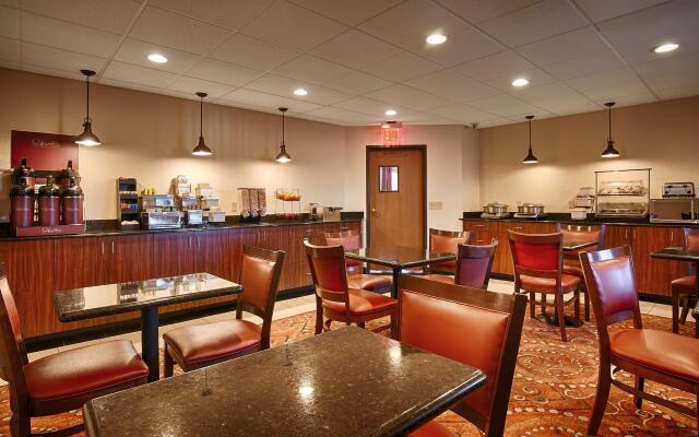 Best Western Gold Poppy Inn