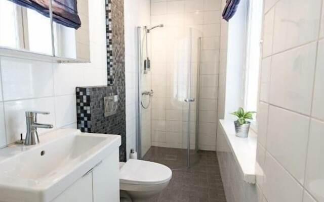 Townhouse Apartments