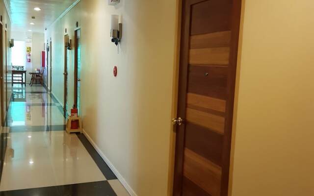 Henady Inn Annex