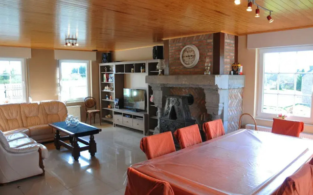 Holiday Home in Somme Leuze With Garden