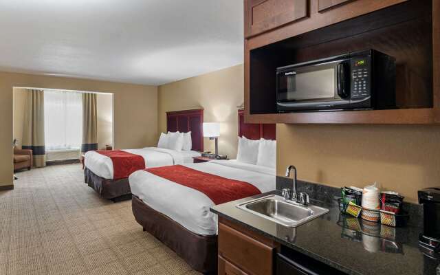 Comfort Suites