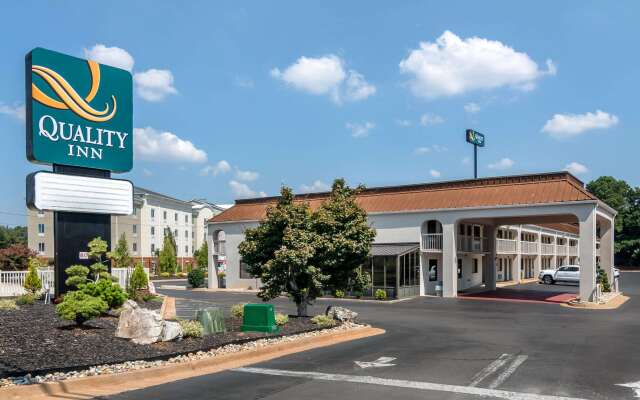 Quality Inn McDonough Atlanta South