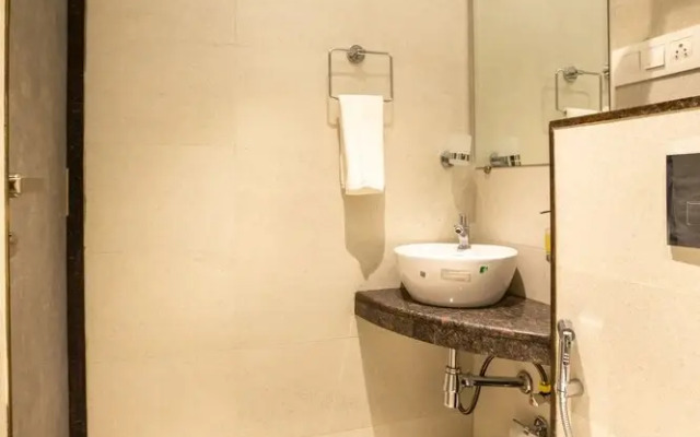 Hotel Pacific Residency