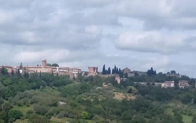 casa con vista a perugia