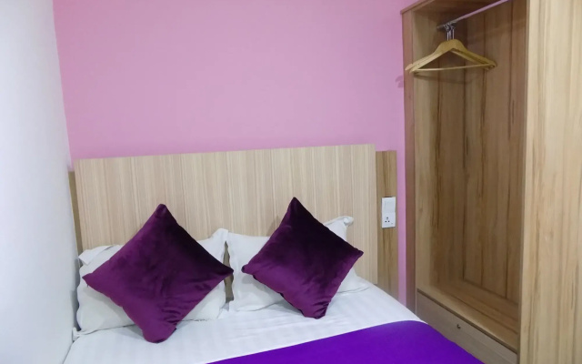 Alaxis Hotel