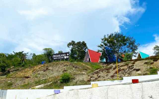 Dreamland Beach Holiday