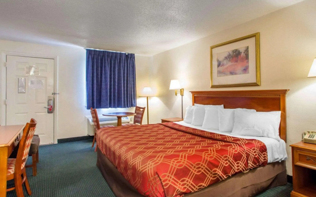 Econo Lodge Somers Point