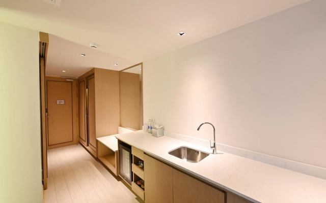 Phi Phi Harbour View Hotel