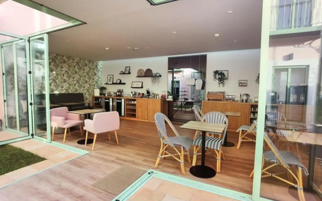 Sintra Green Chalet - Bed & Breakfast