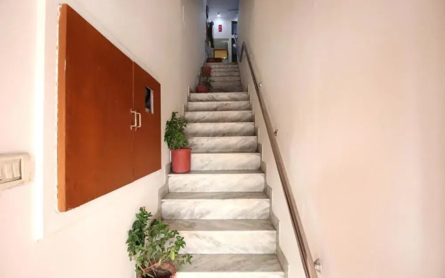 OYO Flagship 2431 Hotel Skylark