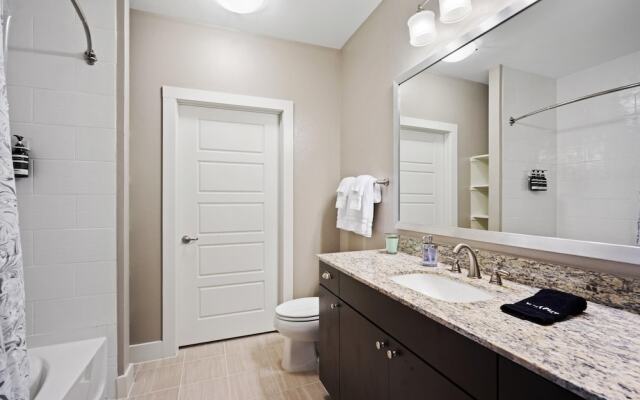 Frisco Designer 2BD 2BA Apartment