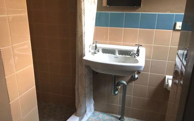 Swansea Hotel
