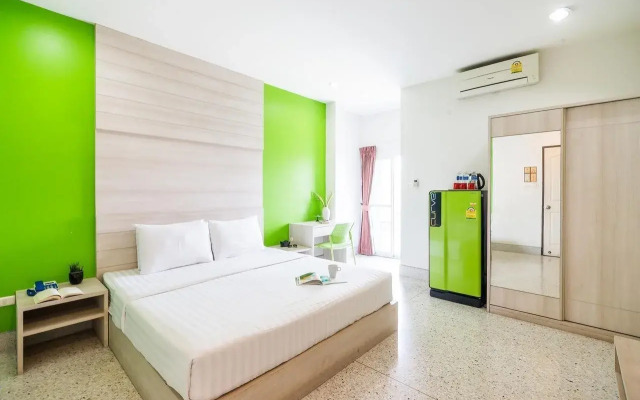 The Fifth Residence Hotel