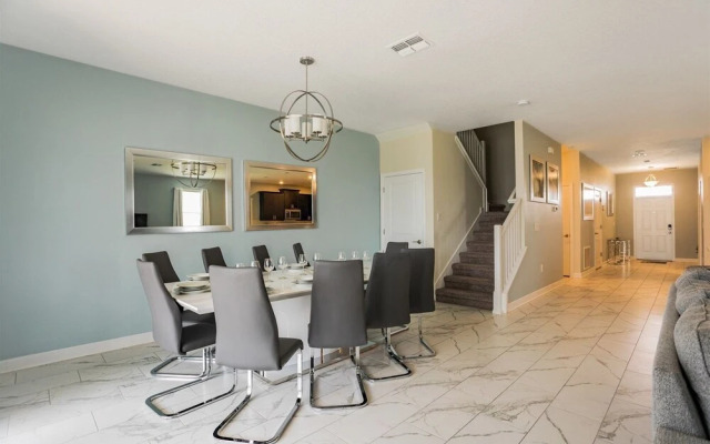 8BR ChampionsGate Pool Home w MTheater