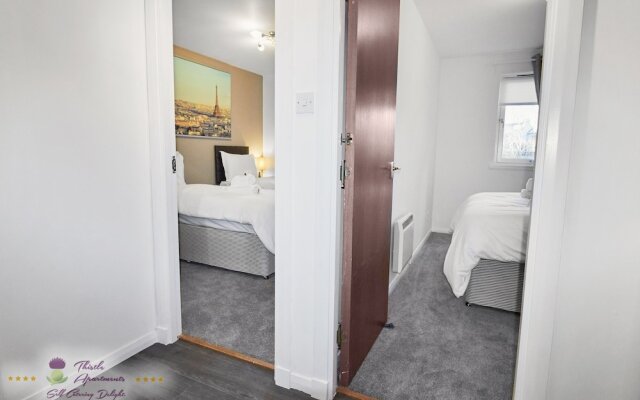 Thistle Apartments - City View Apartment